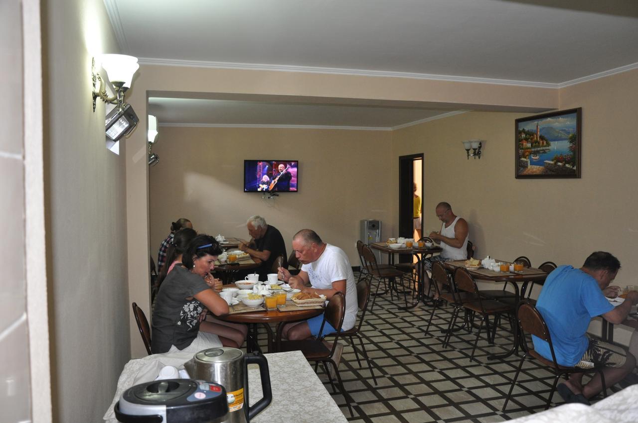 Mini Hotel Lidia New Athos ภายนอก รูปภาพ